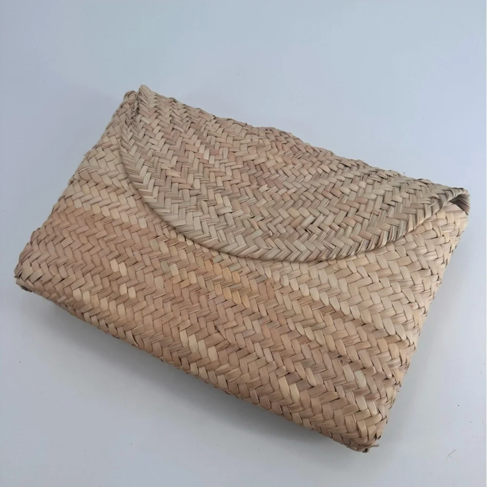 POOLSIDE COLLECTIVE L'ENVELOPPE CLUTCH 